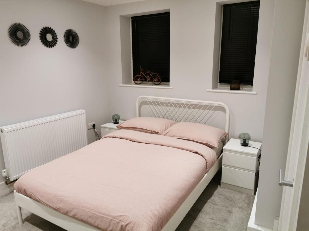 4 Sleeps And Travel Cot- Close To Beach And Restaurants Bournemouth Ngoại thất bức ảnh